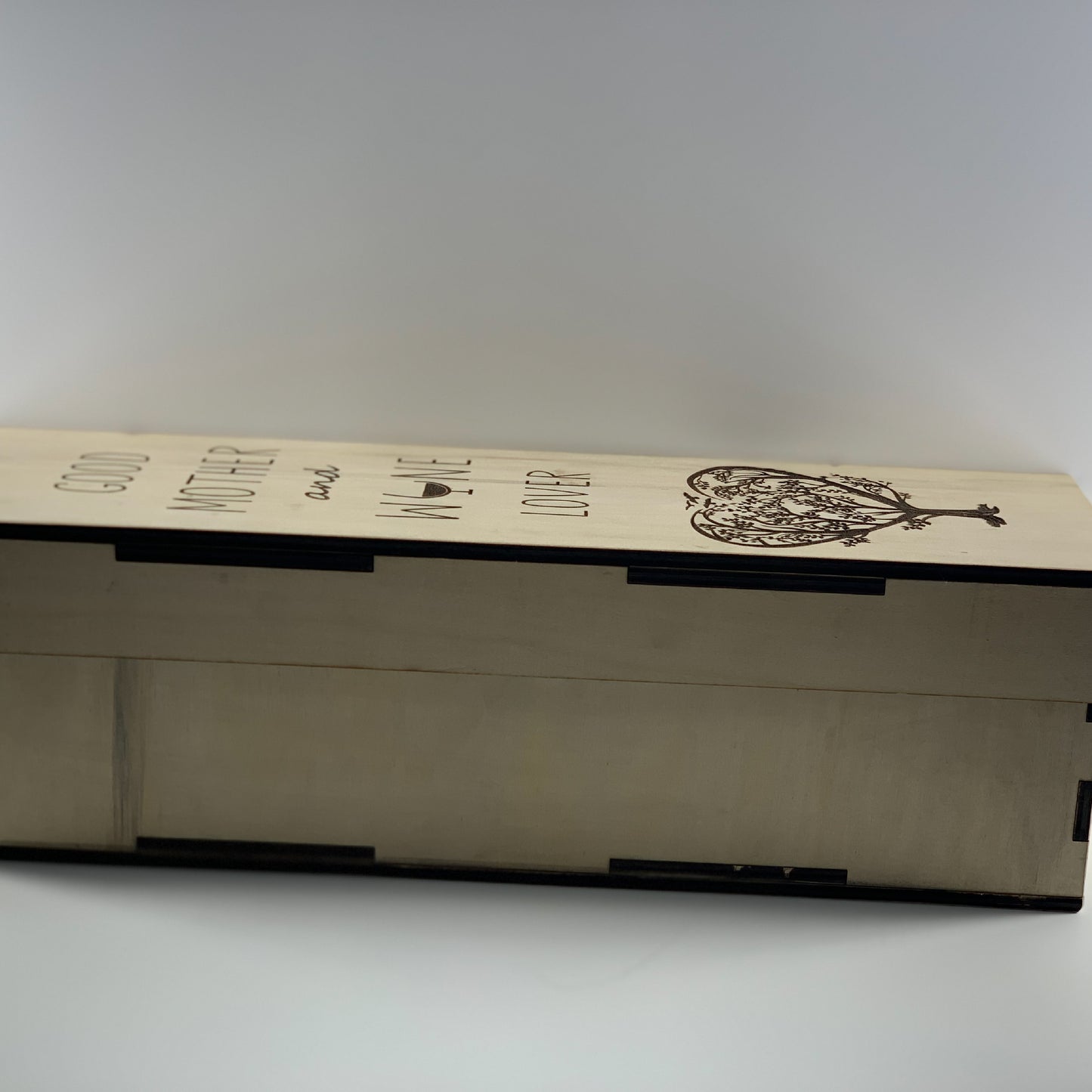 Custom Wood Boxes, wood boxes, Mother's Day gift ideas, Custom wine box, Personalized gift, Unique Mother's Day present, Customizable box, Wine box gift, Mother's Day gift